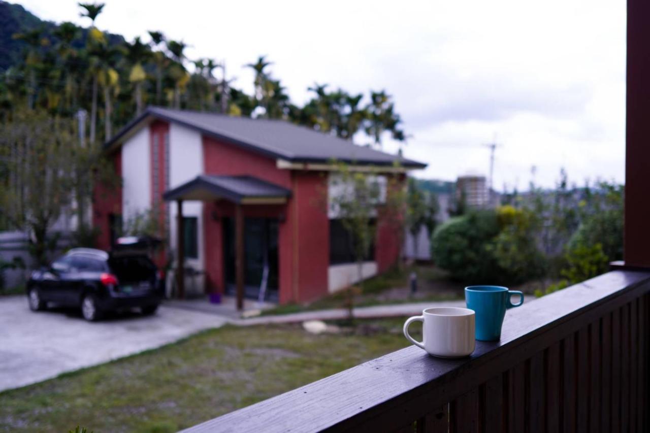 時間煮雨包棟民宿 Yuchi Exterior foto