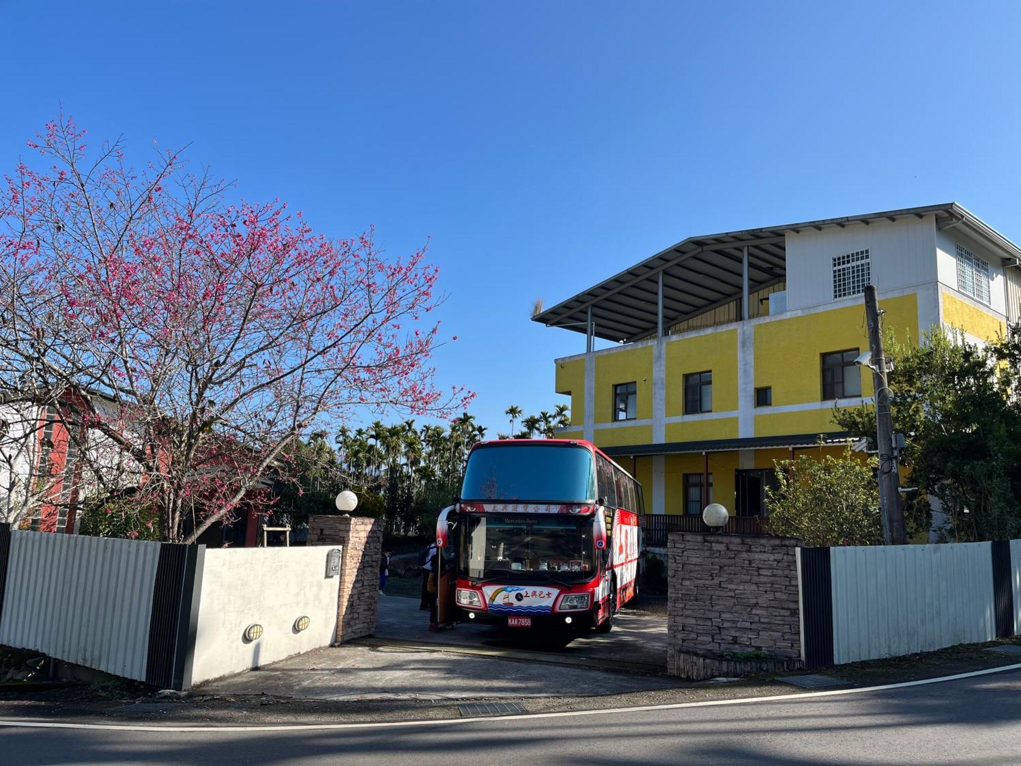 時間煮雨包棟民宿 Yuchi Exterior foto